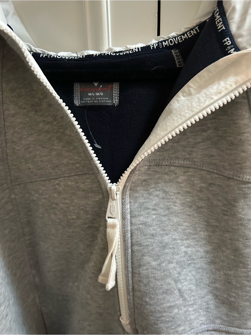 Free People Salt Air Cocoon Hoodie. NWOT Heather grey combo - Picture 3 of 4